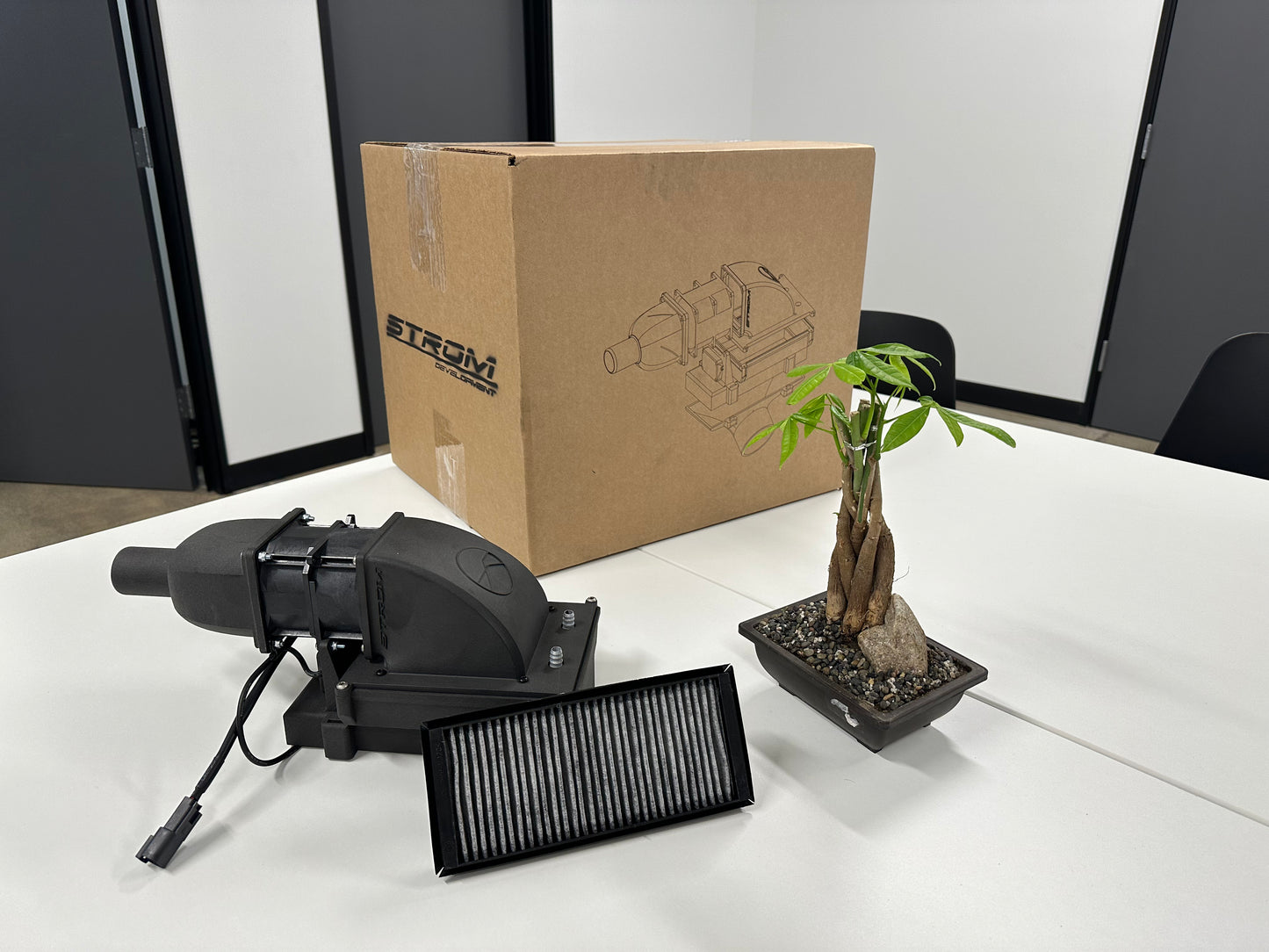 SauberLuft - Helmet Air System by STROM