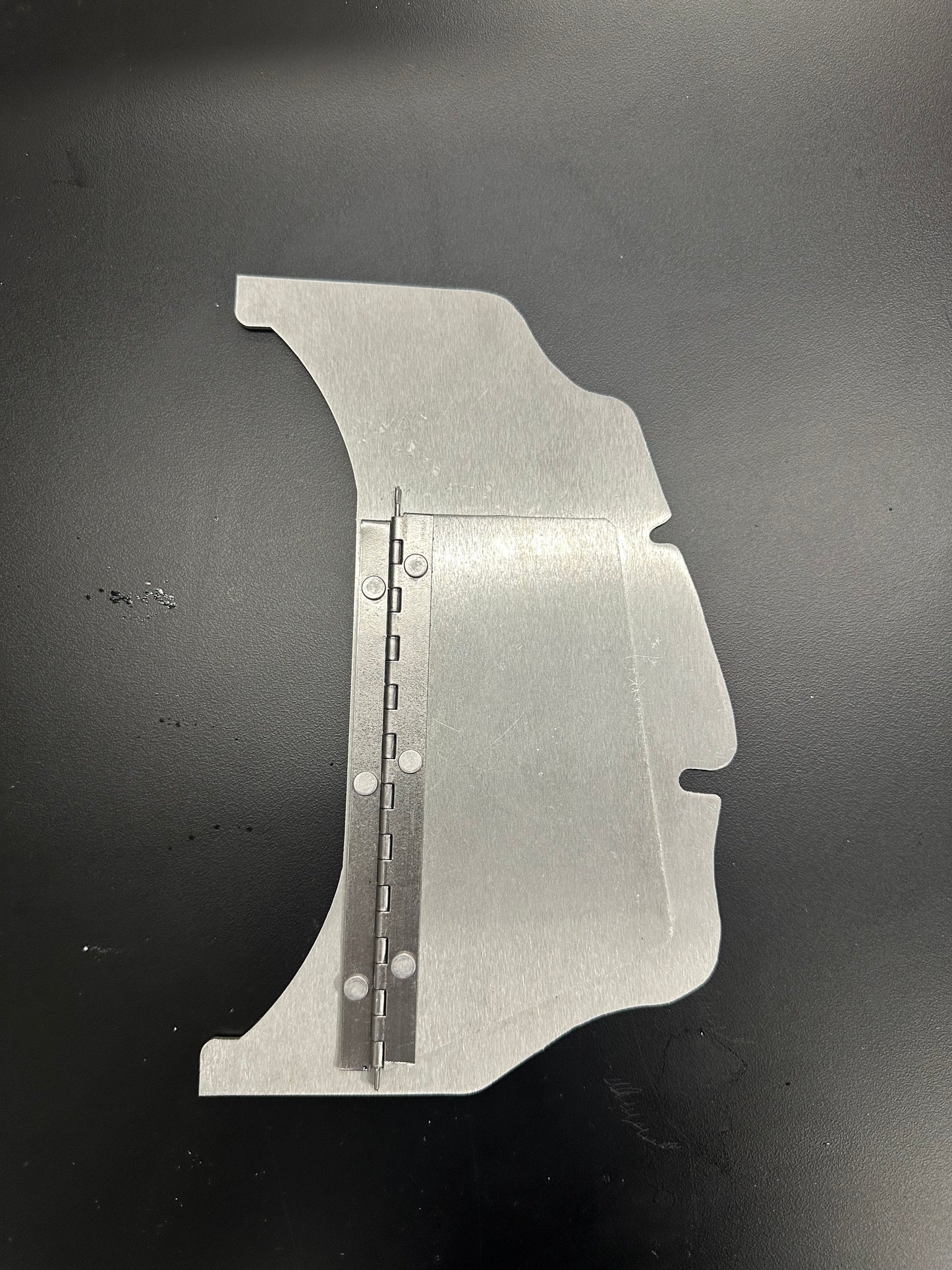 B48D Oil Pan Baffle for 11138580122 Pan