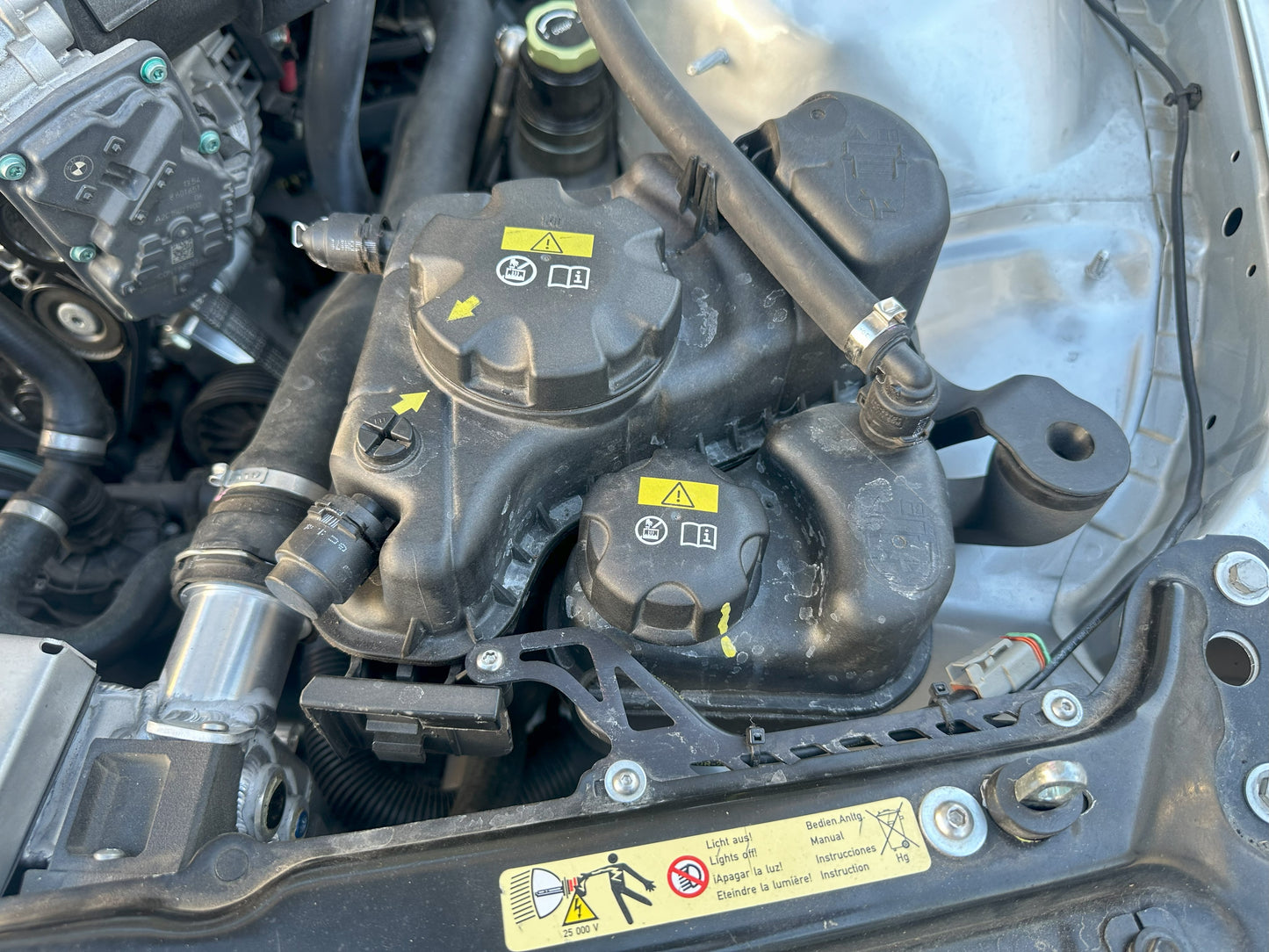 STROM B46 Expansion Tank Mounts