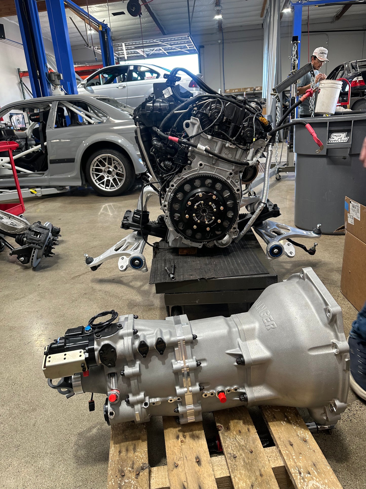Holinger SG3 Pneumatic 6 Speed Sequential Transmission