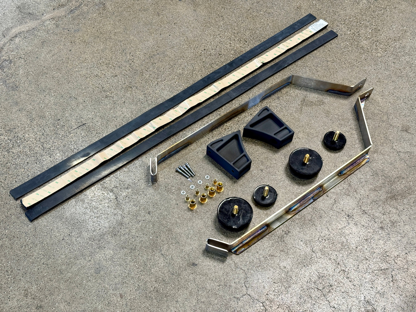 STROM E46 Fuel Cell Mounting Kit