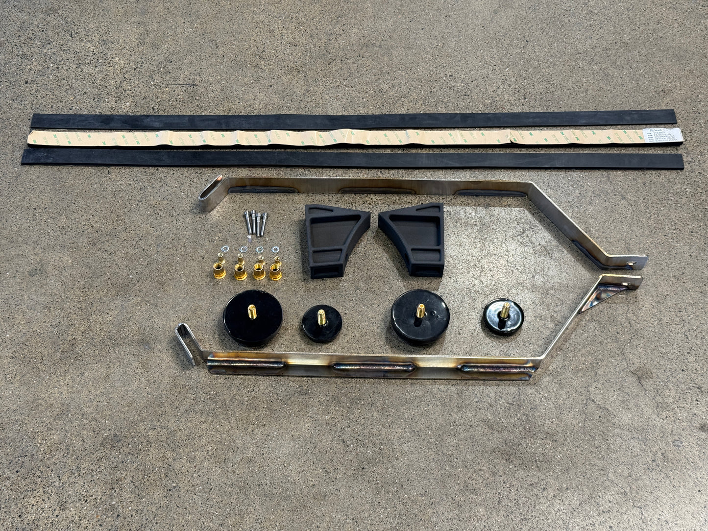STROM E46 Fuel Cell Mounting Kit