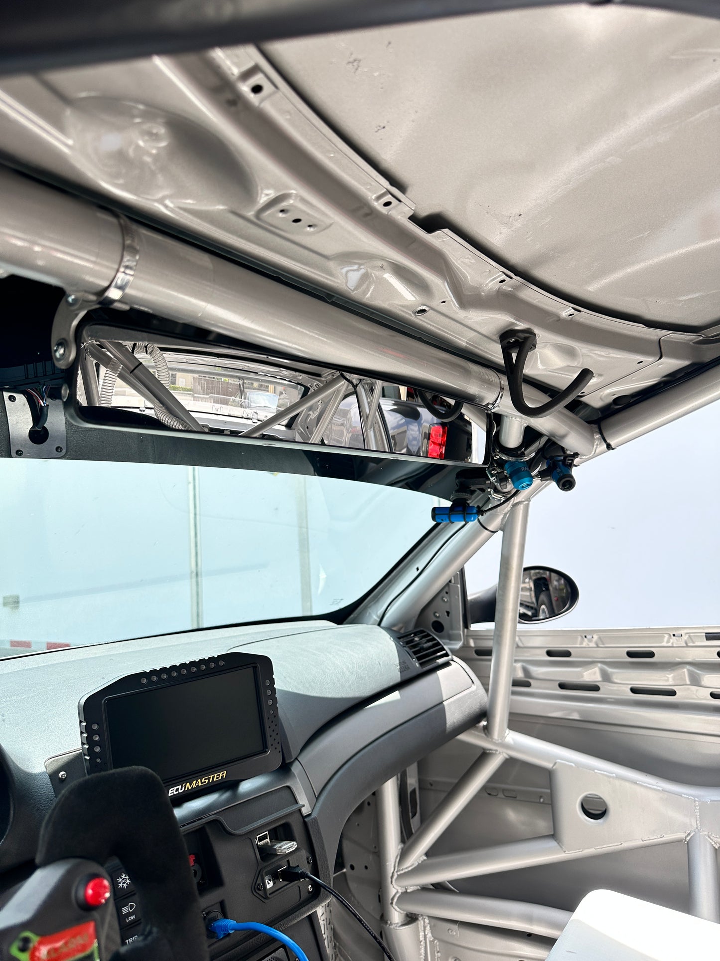 SuperCar Interior Rearview Mirror with STROM Mounts for 1.5" or 1.75" bar