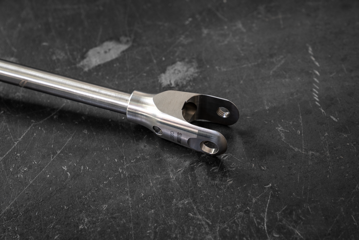 E46 328 and 330 Early / 5-Speed DSSR Selector Rod - 25111434116