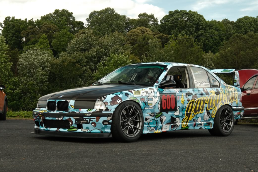 E36