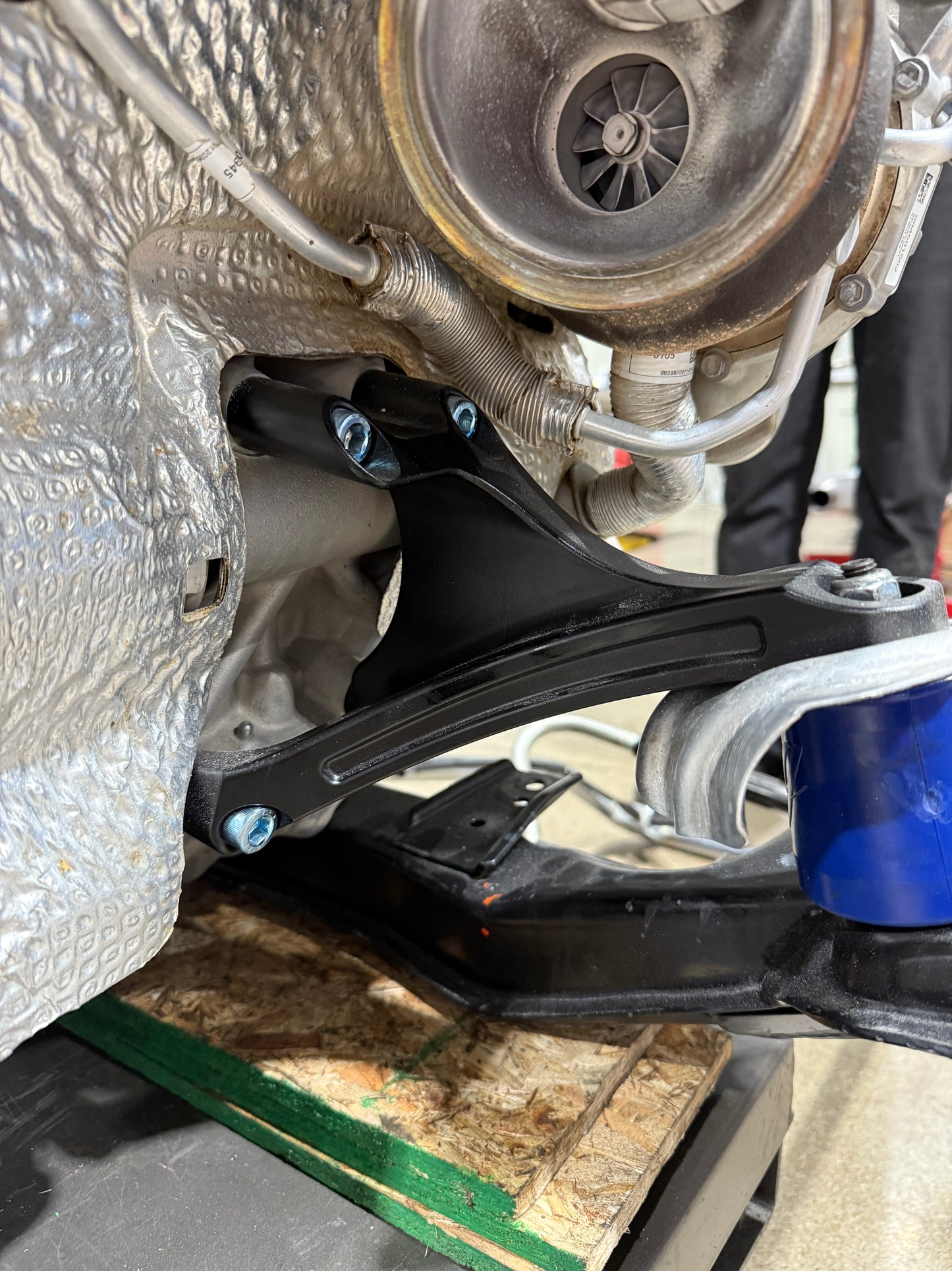 B48 Engine / Motor Mount Brackets for E46 and E36