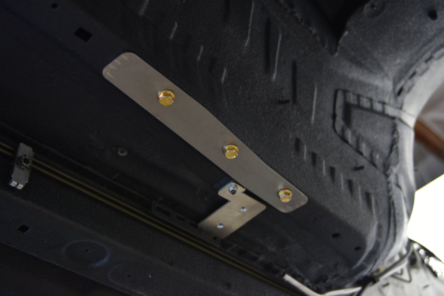 E46 Transmission Body Mount Reinforcement Plates