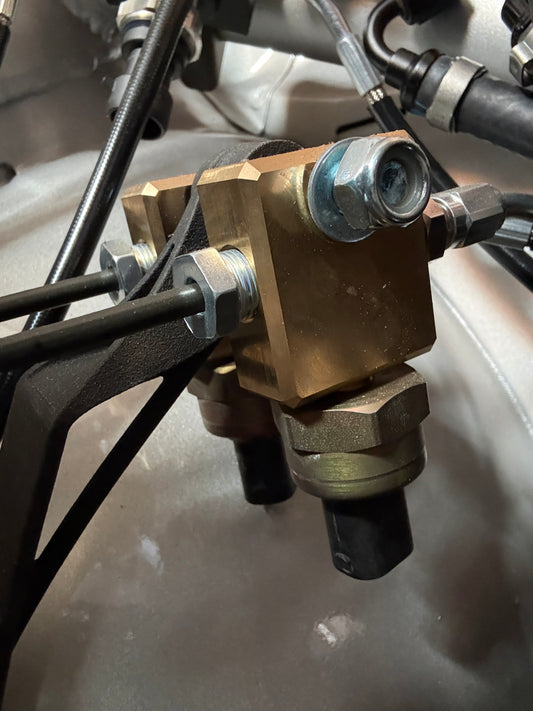 MK60 Pressure Sensor Adapter - M12x1.0 Bubble Flare Tee Fitting