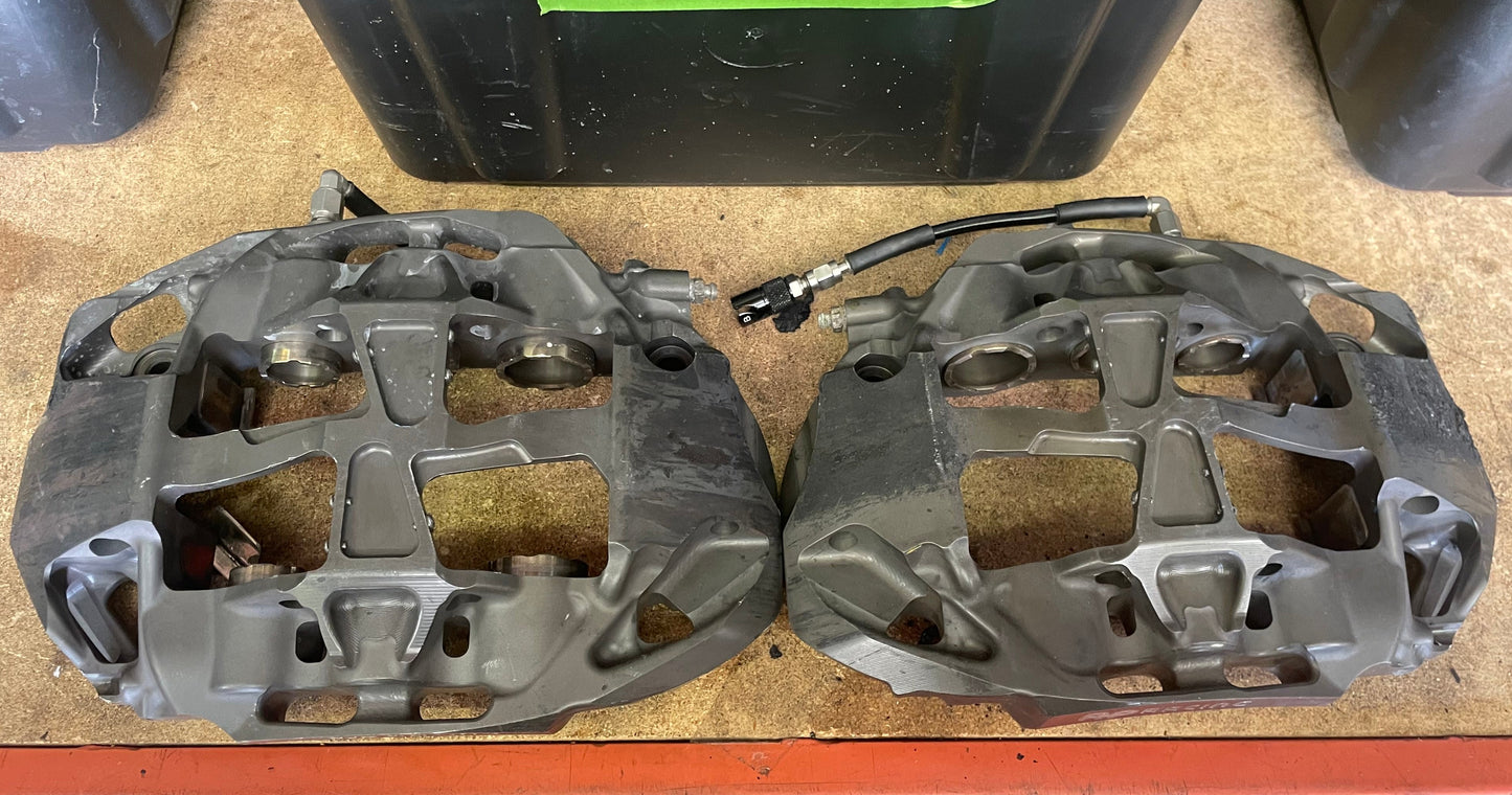 AP racing brake caliper set for M4 GT4 - 34108419715 and 34108419716