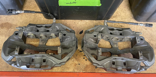 AP racing brake caliper set for M4 GT4 - 34108419715 and 34108419716