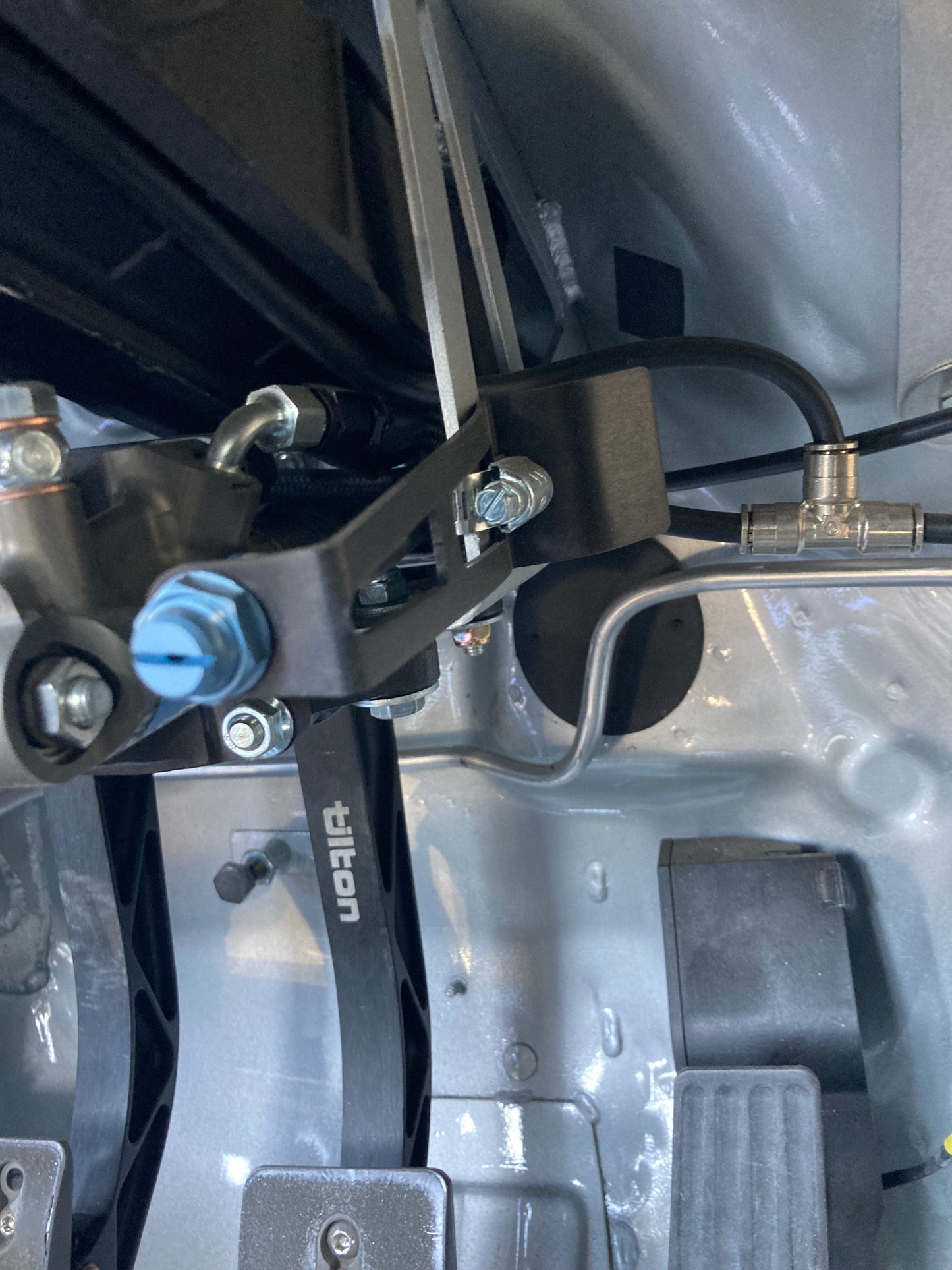 Lifeline Fire Nozzle Mounting Bracket