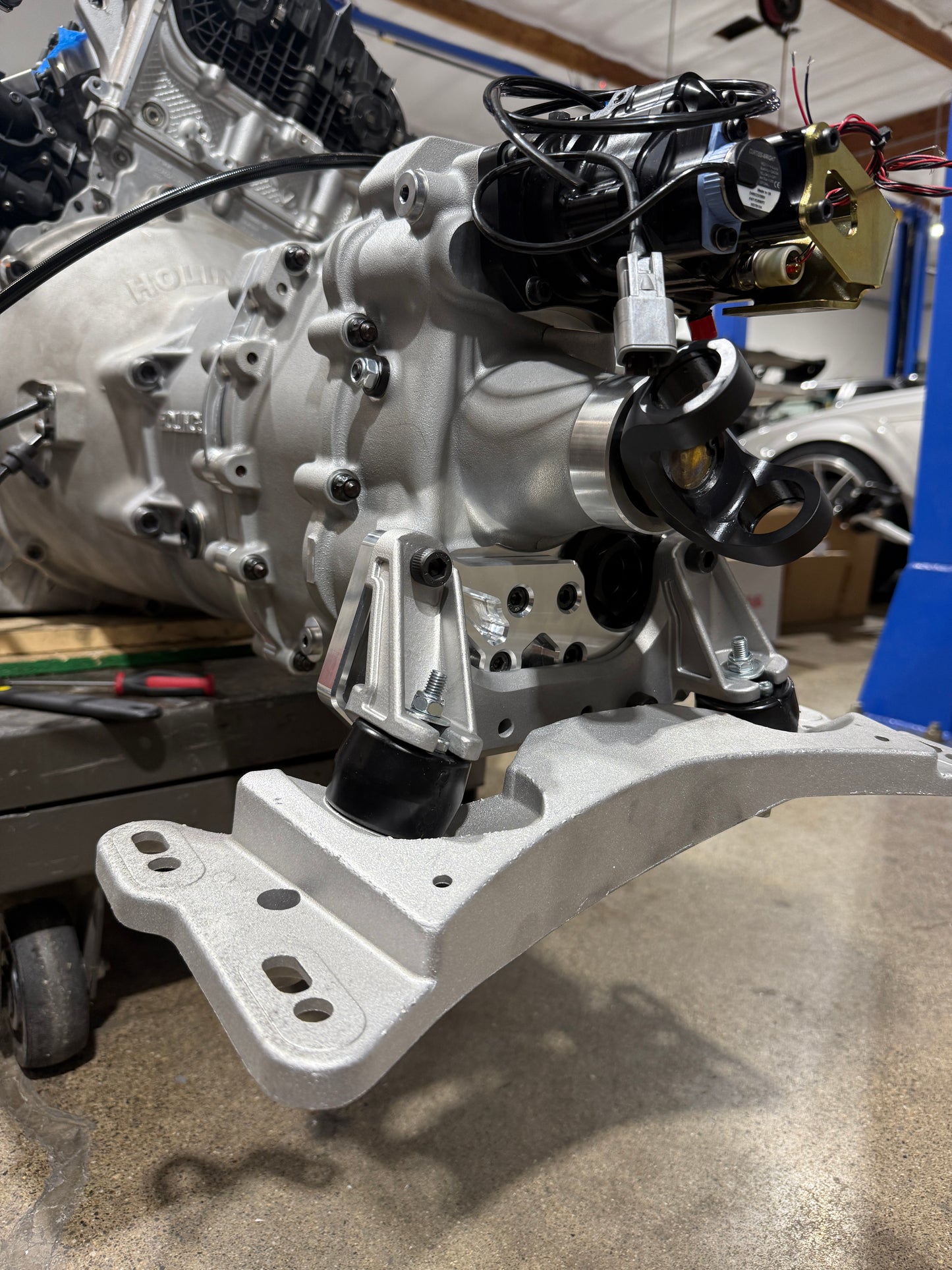 Holinger SG3 Sequential Mount for BMW