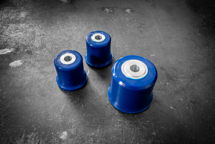 E46 (Non-M) Complete Polyurethane Differential Carrier Bushing Set