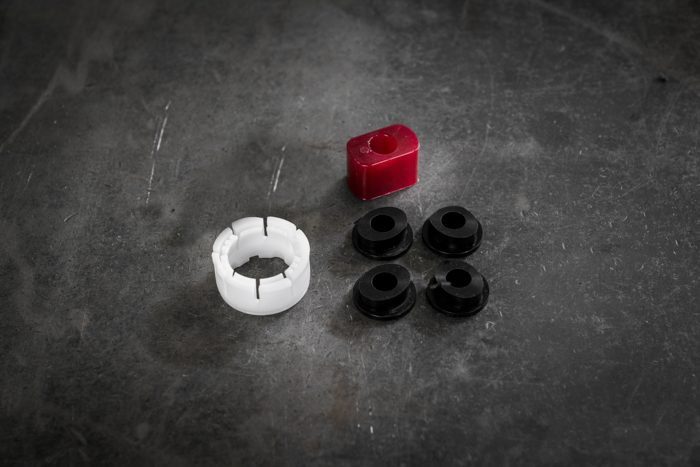 E82/E92 Dual Oval Shifter Kit (E88 128i 135i, E9X 323i 325i 328i 330i 335i N52 N55)