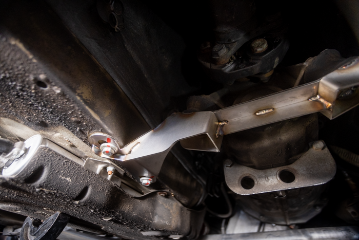 E46 5 Speed Heavy Duty Transmission Brace - 325, 330