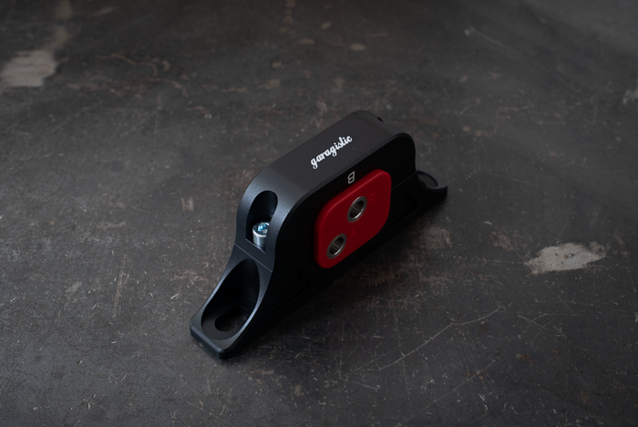 Polyurethane Exhaust Hangers - E36, E46, E31, E90, E92, E39, Z4 - 18211723101 & 18201401797