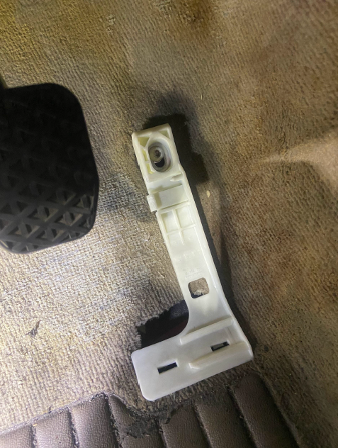 E36 Adapter for E46 DBW Throttle Pedal